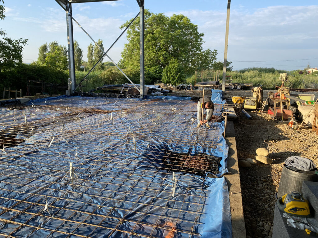 applicateur de chape liquide